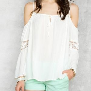 Francesca's white top